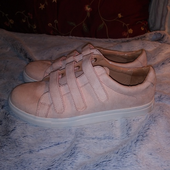 a new day Shoes Womens Blush Pink Velcro Strap Tennis Shoes Poshmark